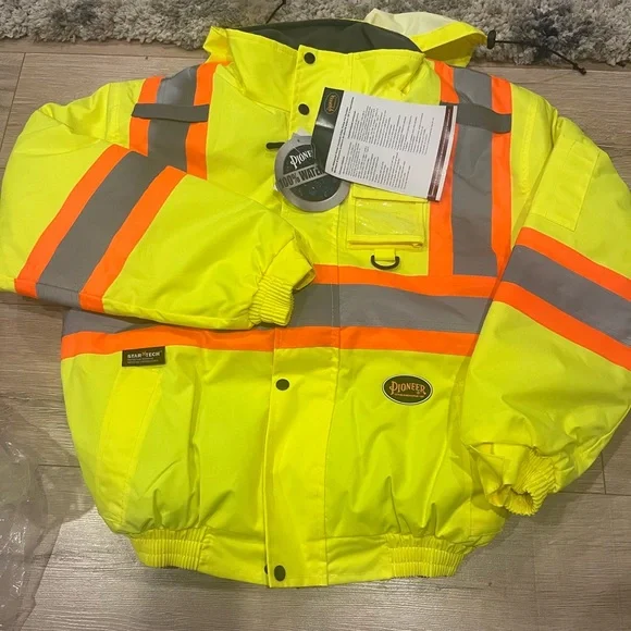 Reflective Jacket - Picture 3 of 5